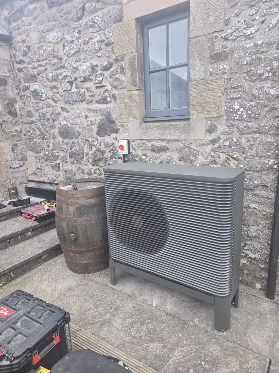 External air source heat pump unit, Renfrewshire
